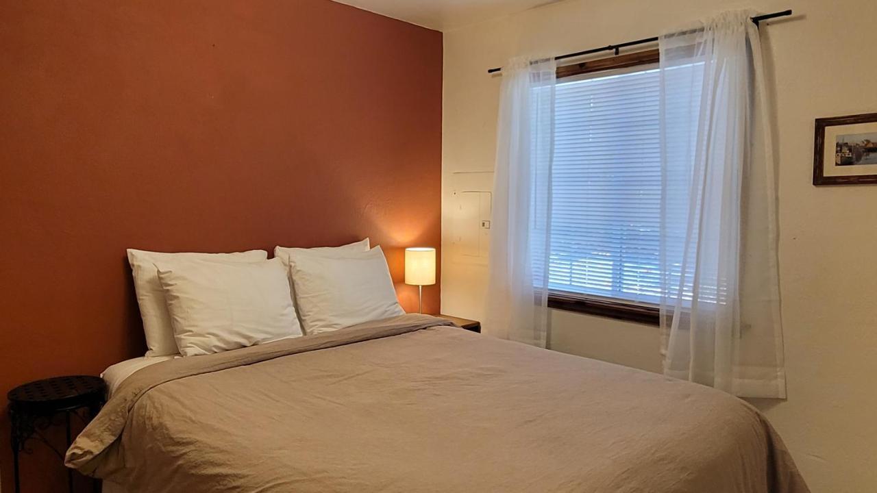 Moonlight Resort Suites & Sleeps Hoodsport Esterno foto