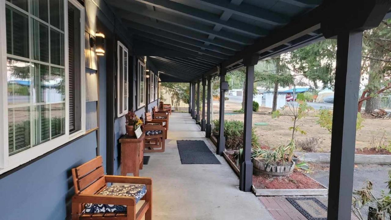 Moonlight Resort Suites & Sleeps Hoodsport Esterno foto